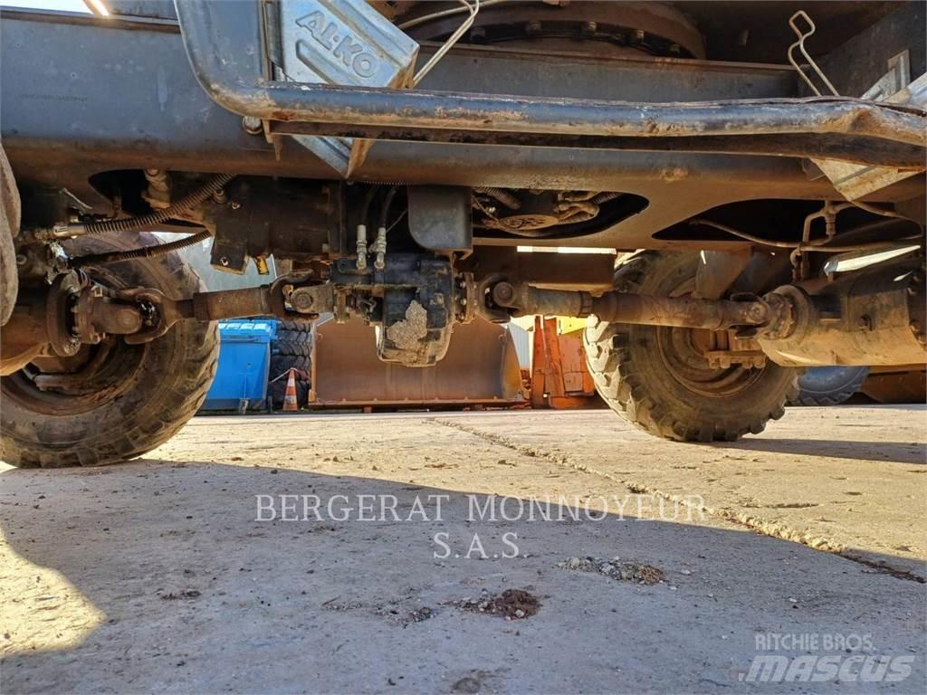 Doosan DX57W-7 Lastik tekerli ekskavatörler