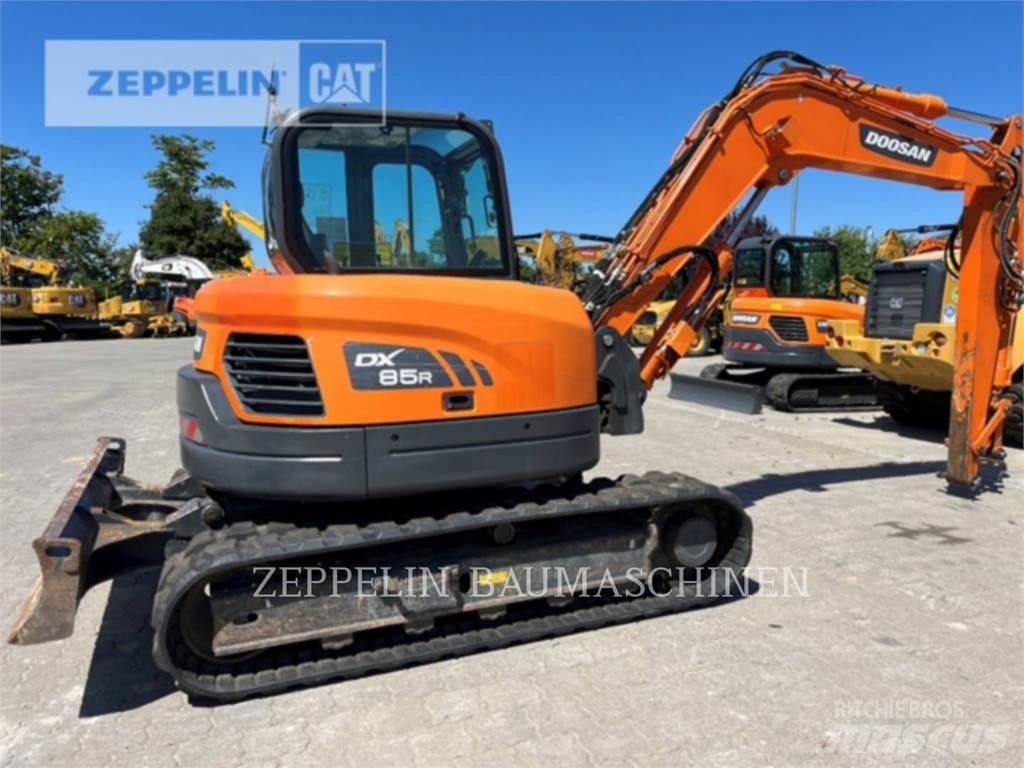 Doosan DX85R-3 Paletli ekskavatörler
