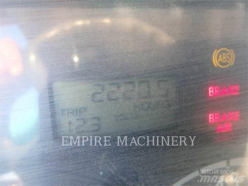 Freightliner 2K WT Tankerli kamyonlar