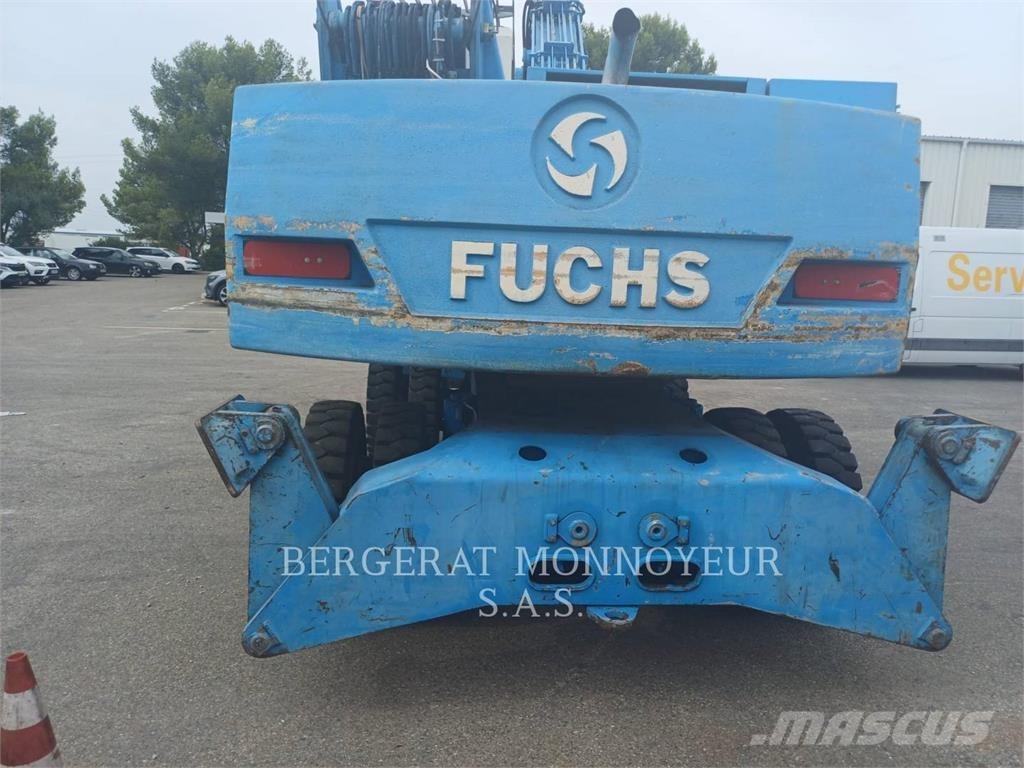 Fuchs MHL320 Lastik tekerli ekskavatörler