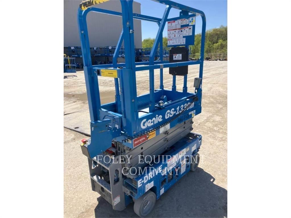 Genie GS1330 Makasli platformlar