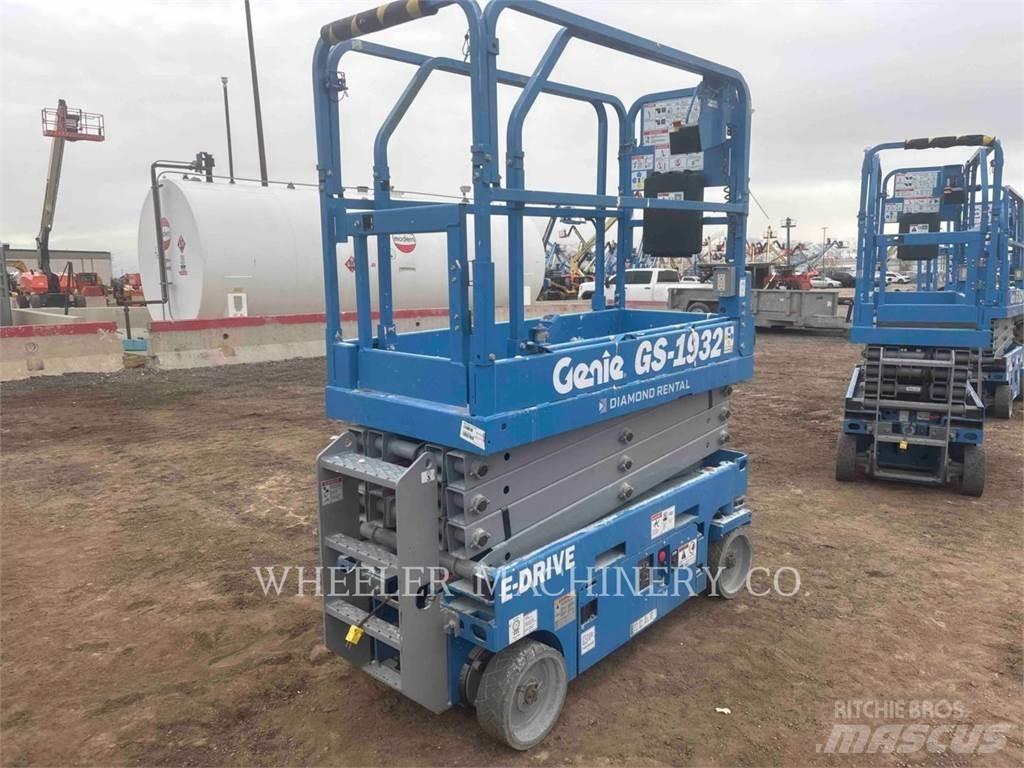 Genie GS1932 Makasli platformlar