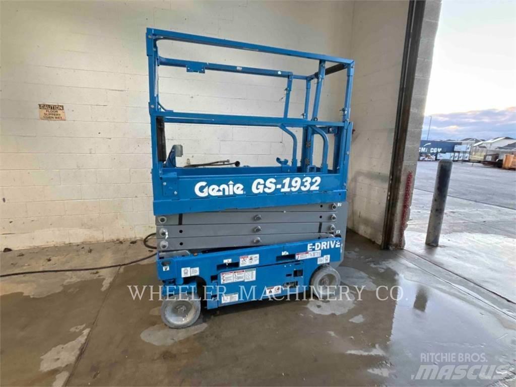 Genie GS1932 Makasli platformlar