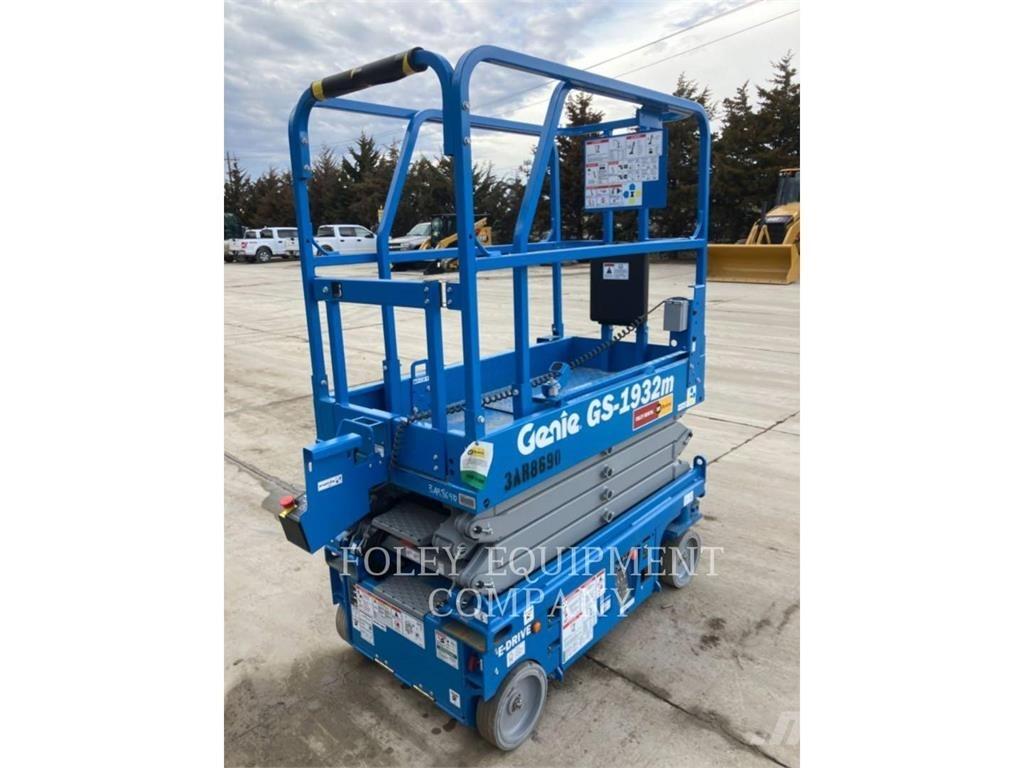 Genie GS1932M Makasli platformlar