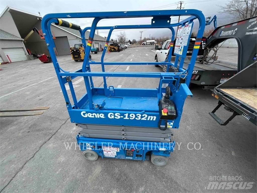 Genie GS1932M Makasli platformlar