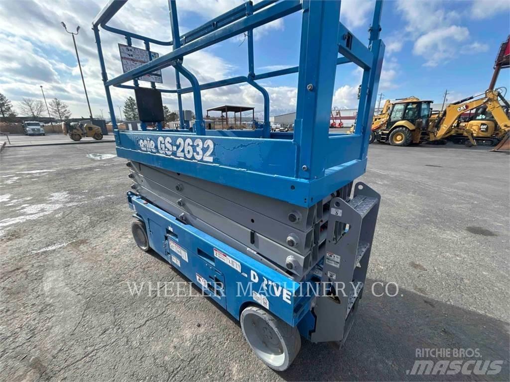 Genie GS2632 Makasli platformlar