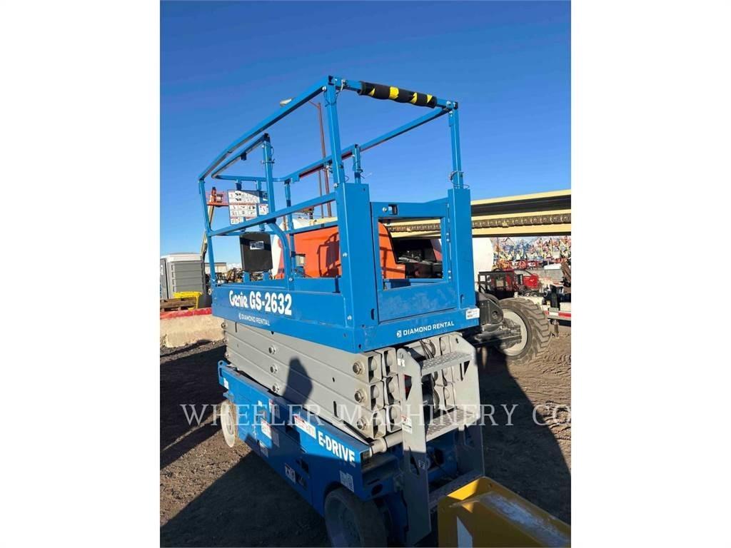 Genie GS2632 Makasli platformlar