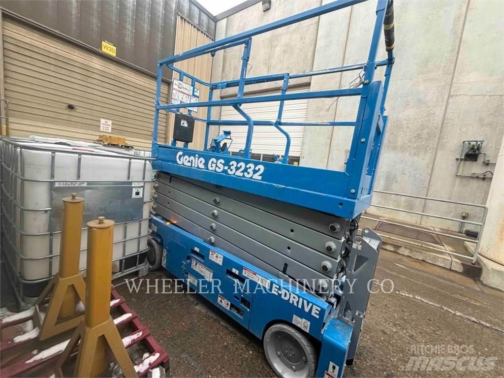 Genie GS3232 Makasli platformlar
