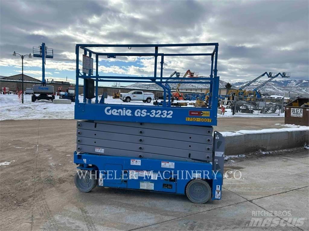Genie GS3232 Makasli platformlar