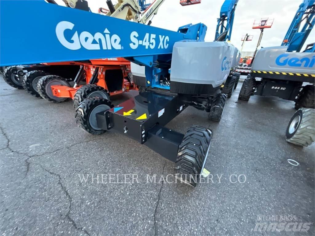 Genie S45XC Körüklü personel platformları
