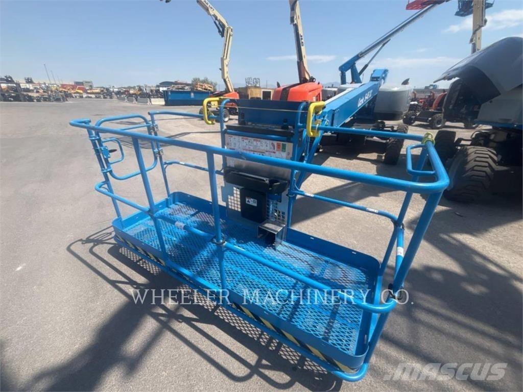 Genie S45XC Körüklü personel platformları