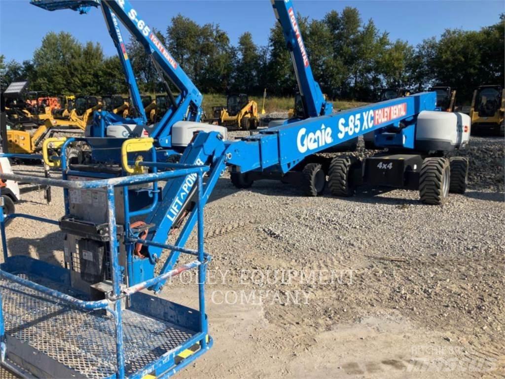 Genie S85XCD4W Körüklü personel platformları