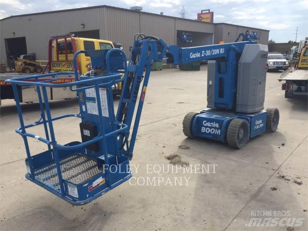 Genie Z30/20NR Körüklü personel platformları