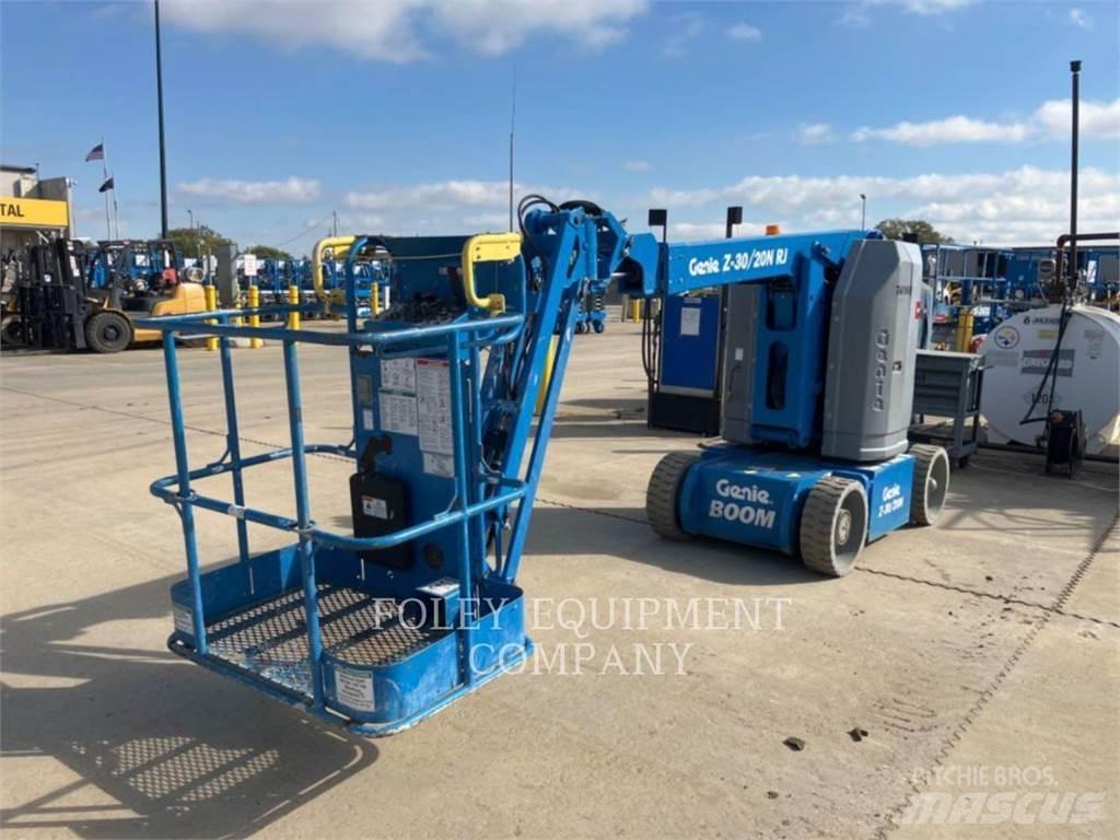 Genie Z30/20NR Körüklü personel platformları