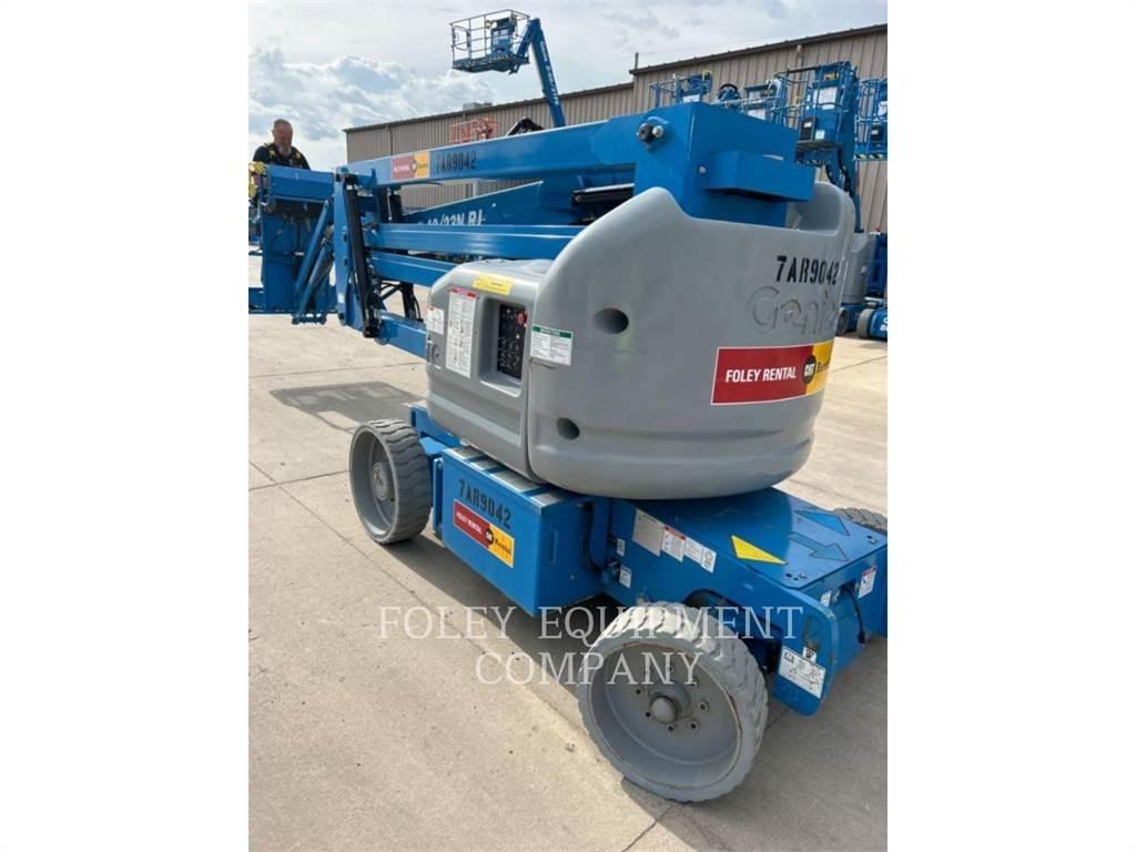 Genie Z40/23NRJ Körüklü personel platformları
