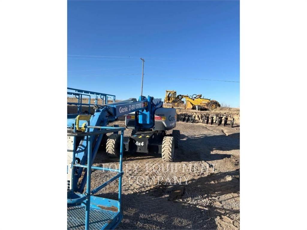 Genie Z60/37FE Körüklü personel platformları