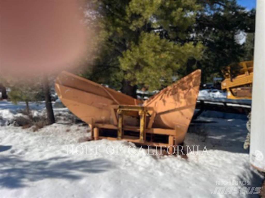 Henke SNOW PLOW Kar püskürtücüler