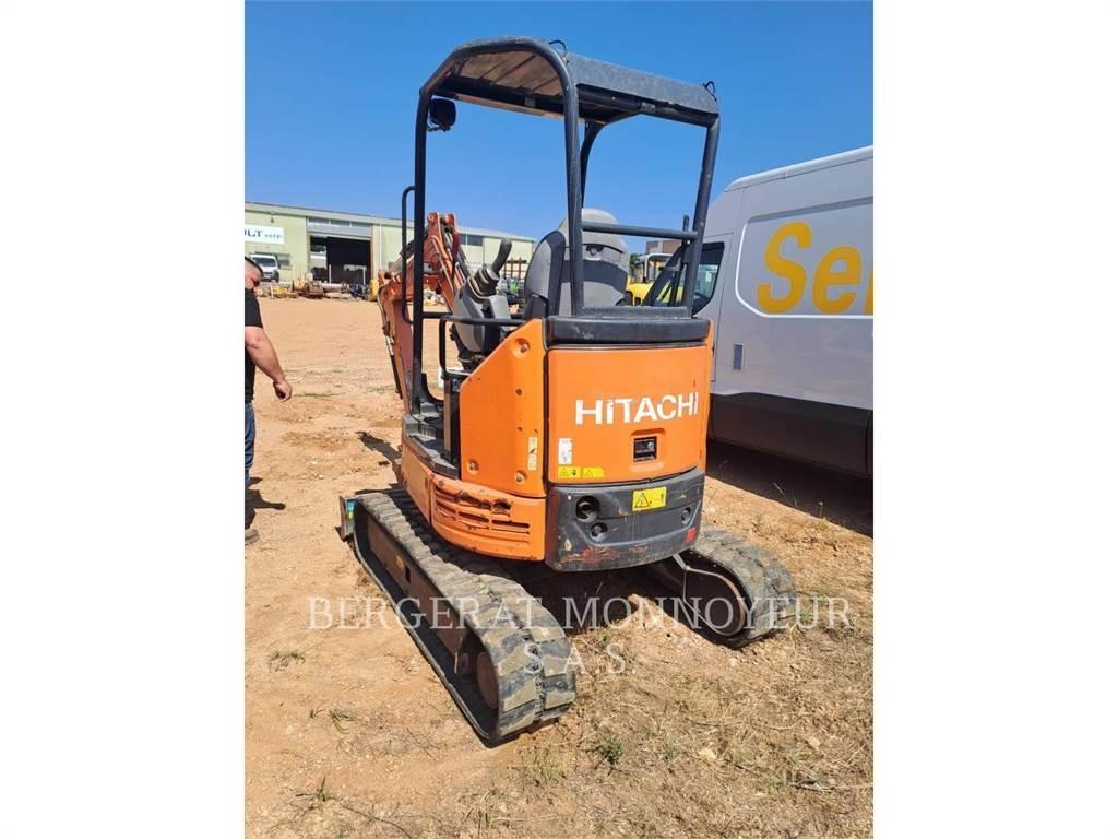 Hitachi ZX26U Paletli ekskavatörler