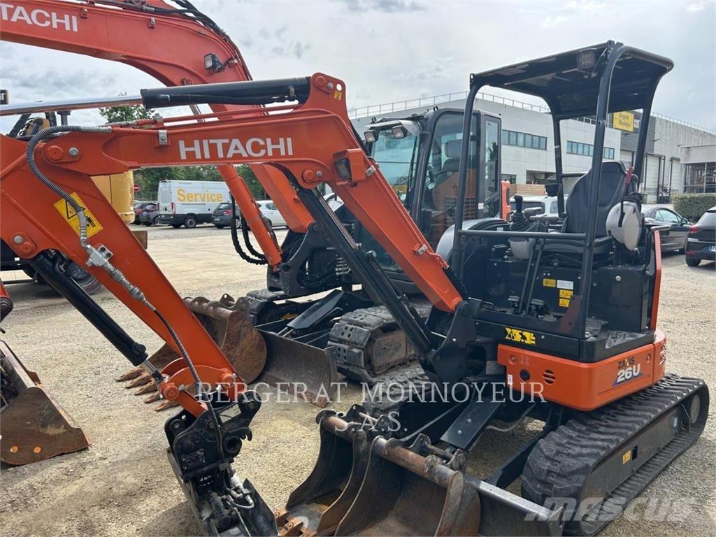 Hitachi ZX26U-6 Paletli ekskavatörler