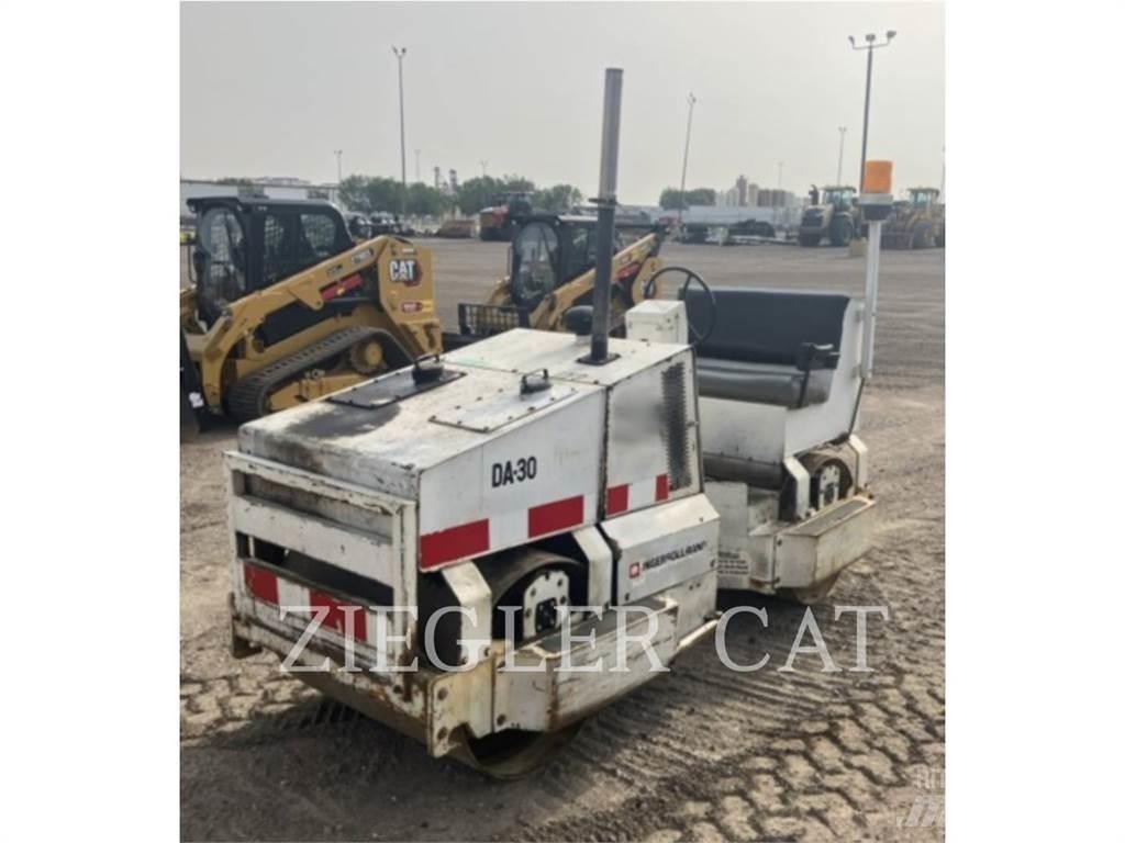 Ingersoll Rand DA30 Zemin sıkıştırma makineleri