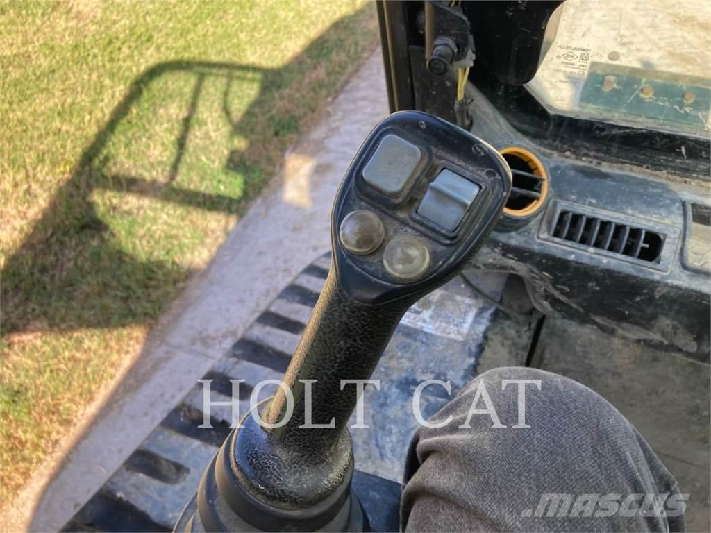 JCB 270T Paletli yükleyiciler