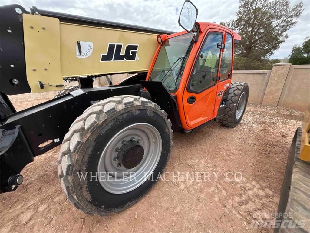 JLG 1055 Teleskopik yükleyiciler