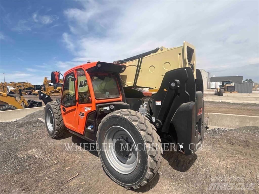 JLG 1055 Teleskopik yükleyiciler