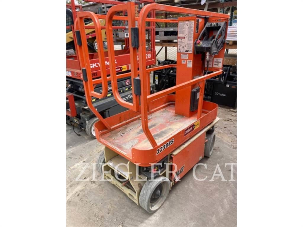 JLG 1230ES Makasli platformlar