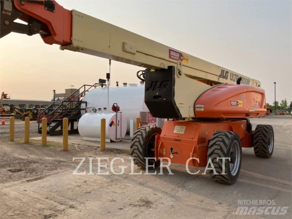 JLG 1250AJP Körüklü personel platformları