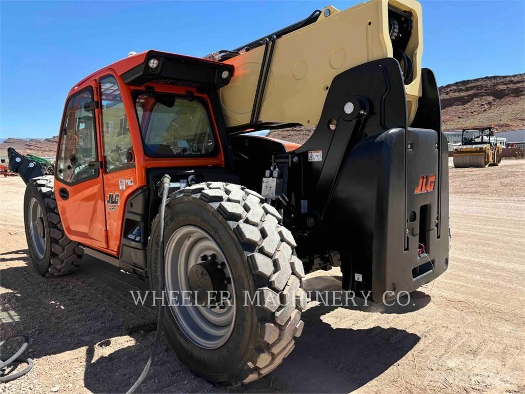 JLG 1255 Teleskopik yükleyiciler