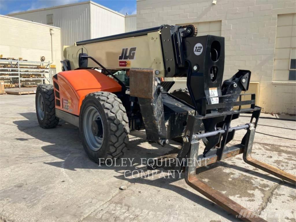 JLG 1255C Teleskopik yükleyiciler