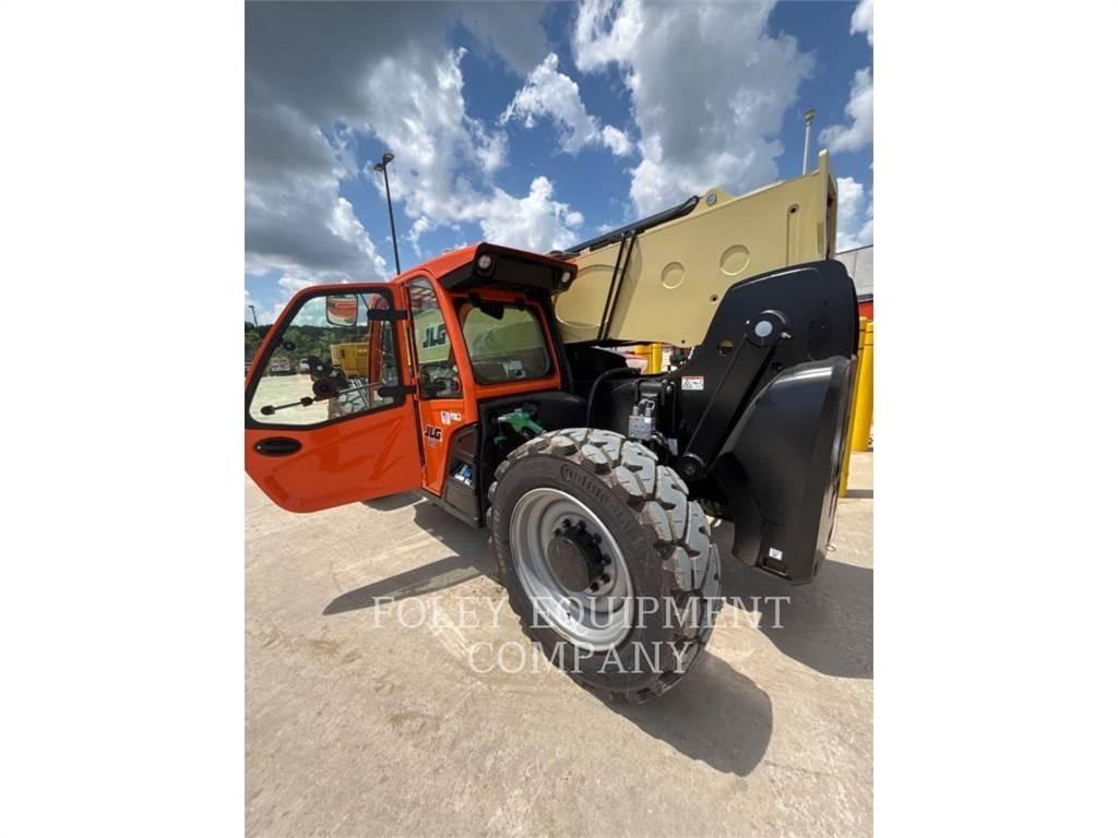 JLG 1255C Teleskopik yükleyiciler