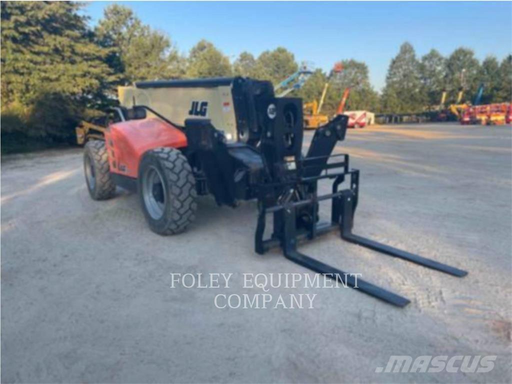 JLG 1255O Teleskopik yükleyiciler