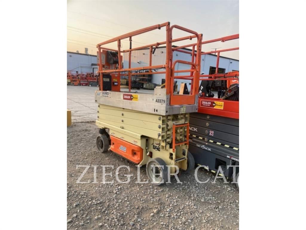 JLG 2630ES Makasli platformlar