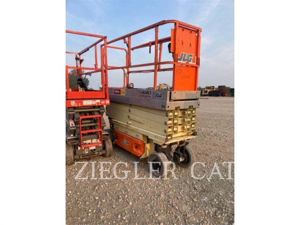 JLG 2630ES Makasli platformlar