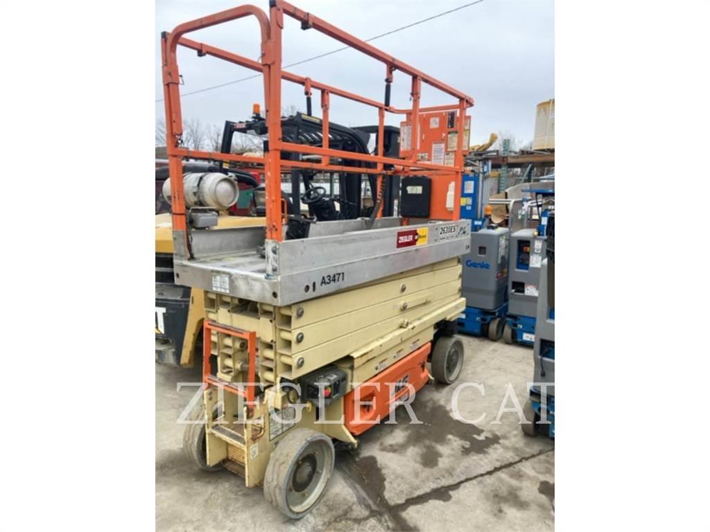 JLG 2630ES Makasli platformlar