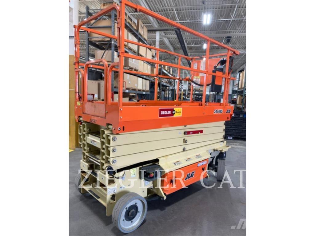JLG 2646ES Makasli platformlar