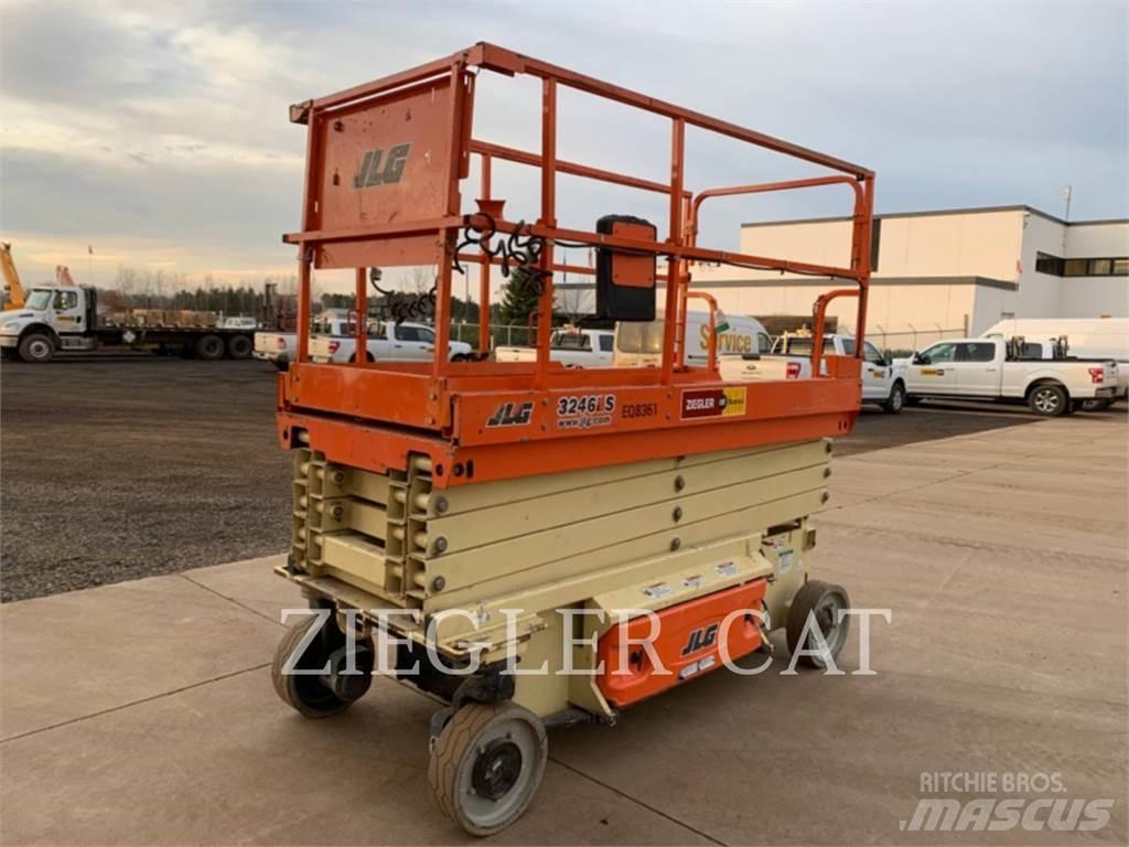 JLG 3246ES Makasli platformlar