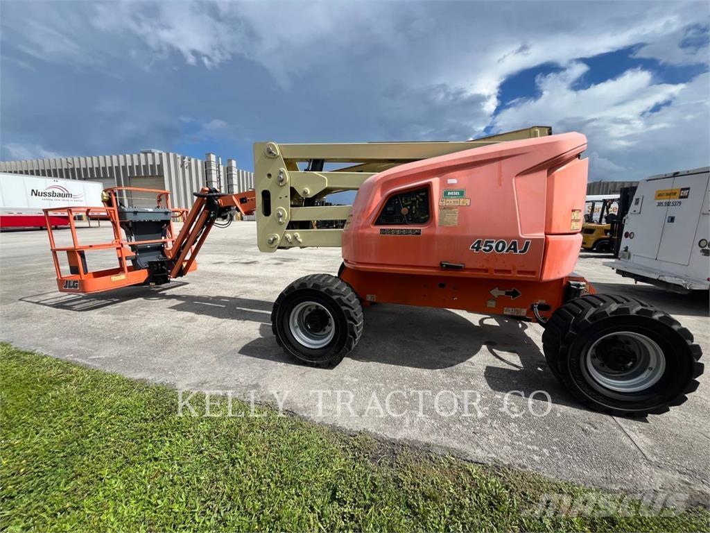 JLG 450AJ Körüklü personel platformları