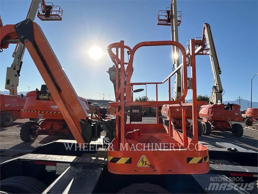 JLG 460SJ Körüklü personel platformları