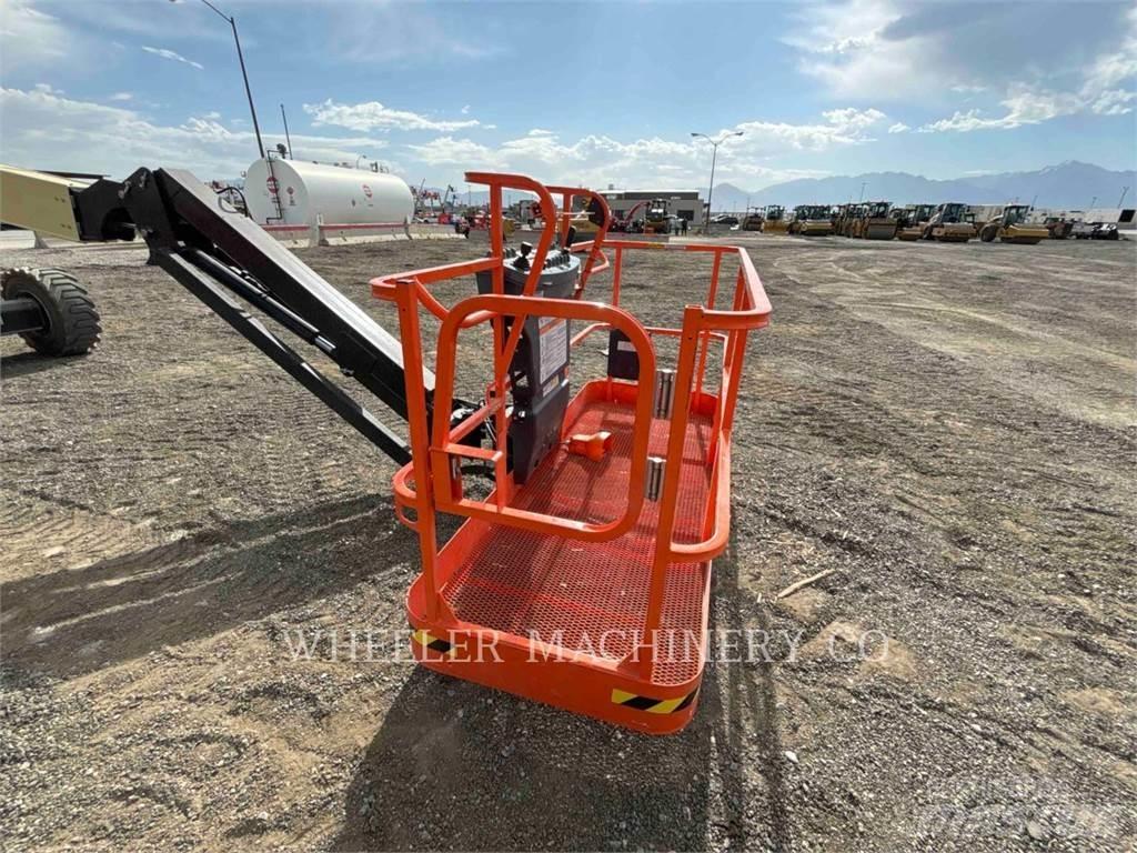 JLG 460SJ Körüklü personel platformları