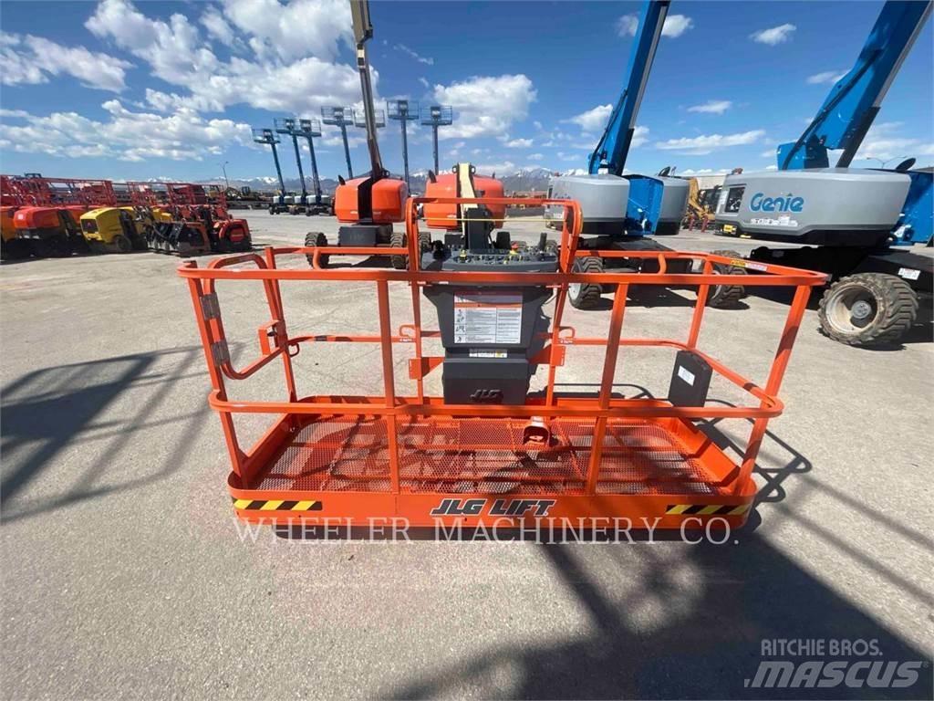 JLG 460SJ Körüklü personel platformları