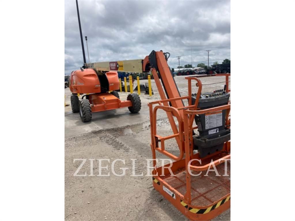 JLG 460SJ Körüklü personel platformları