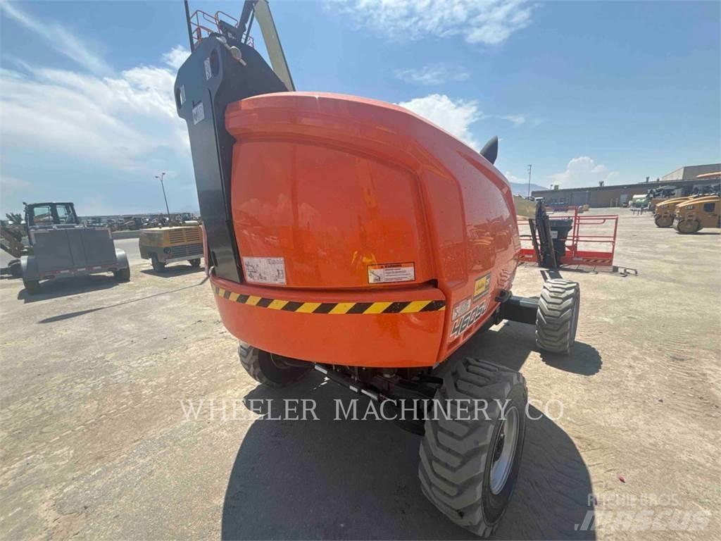 JLG 460SJ SP Körüklü personel platformları