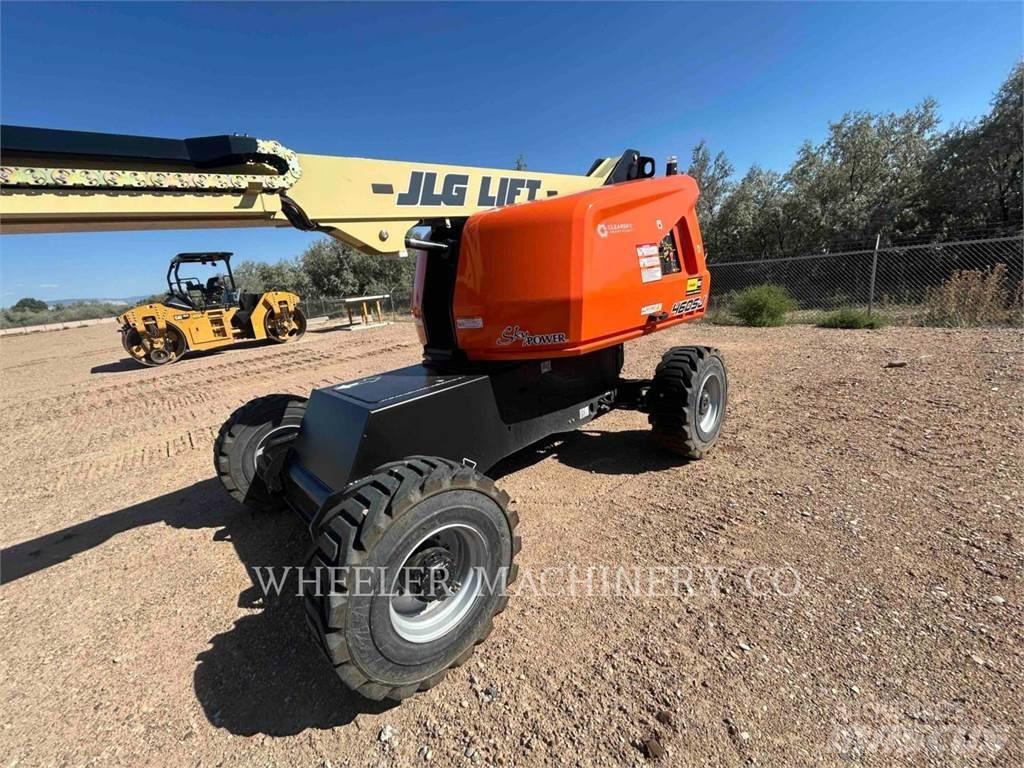 JLG 460SJ SP Körüklü personel platformları