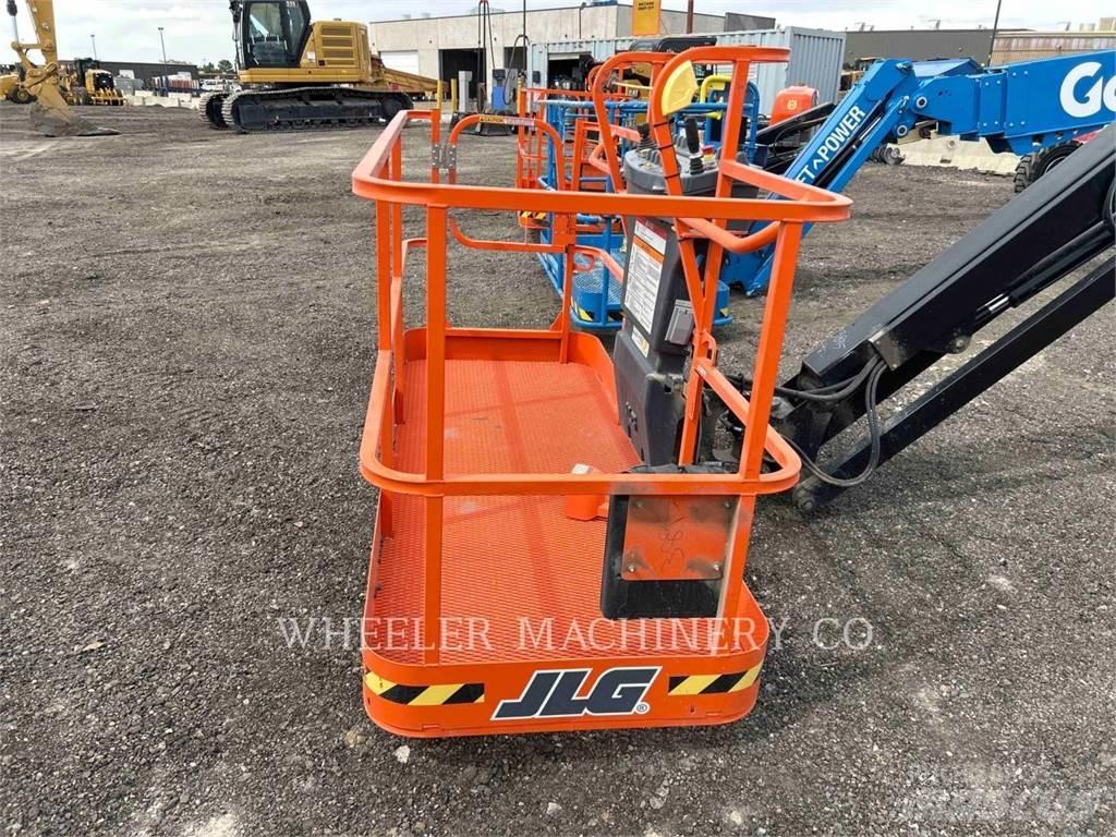 JLG 460SJ SP Körüklü personel platformları