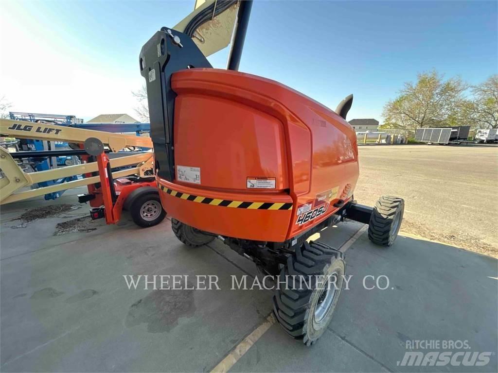 JLG 460SJ SP Körüklü personel platformları