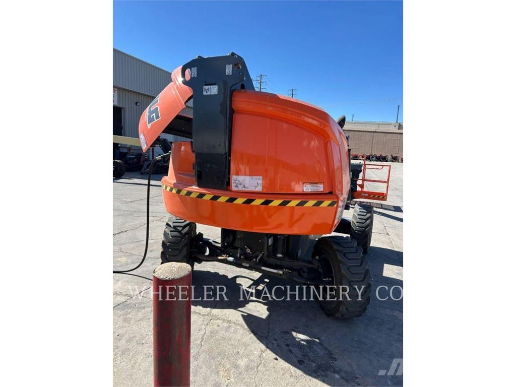 JLG 460SJ SP Körüklü personel platformları