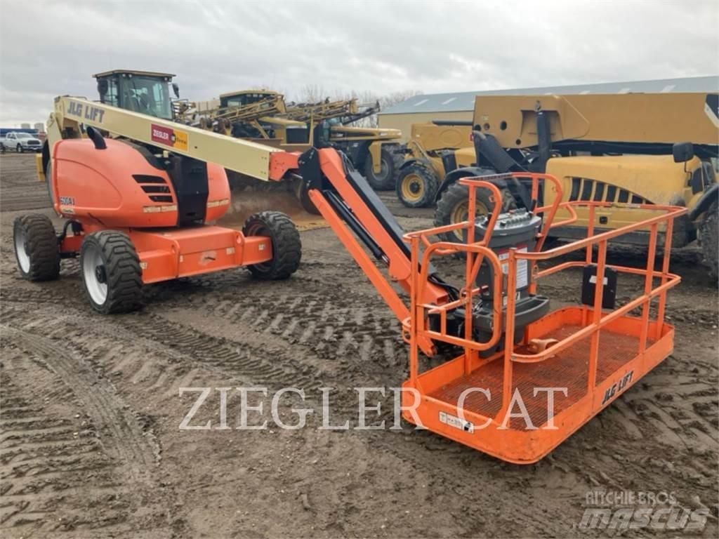 JLG 600AJ Körüklü personel platformları