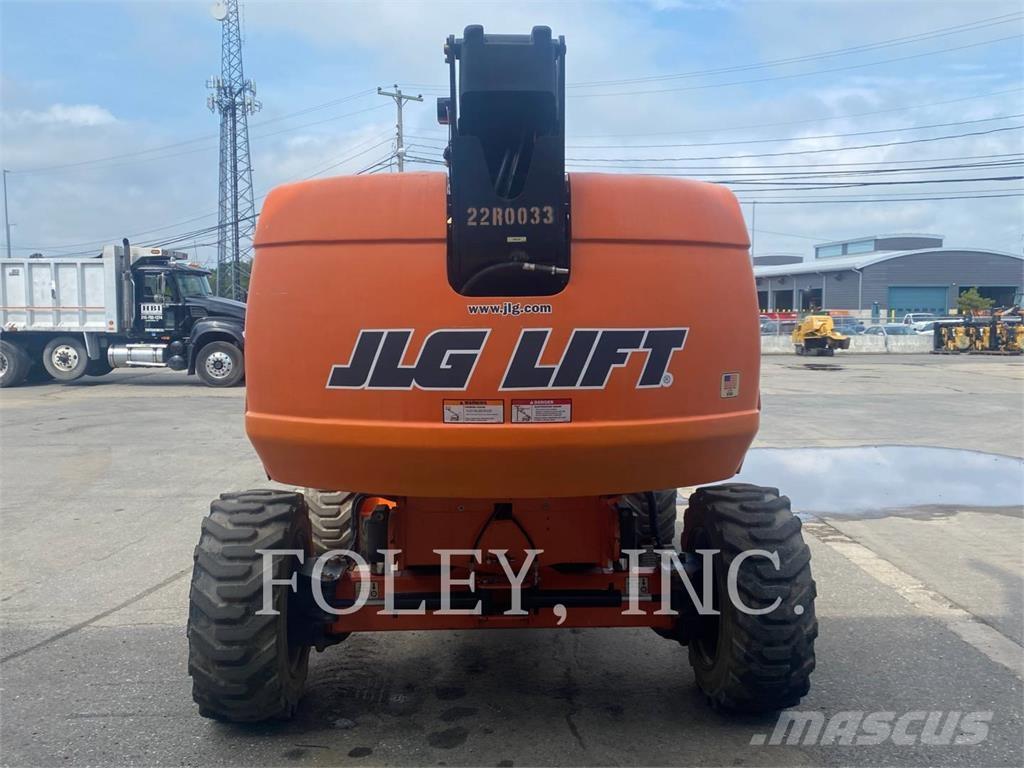 JLG 600S Körüklü personel platformları